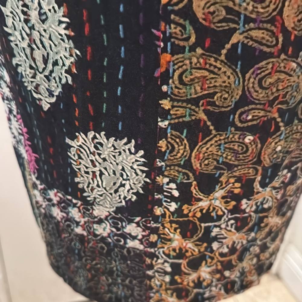 Amazing Desigual patchwork pattern dress w built in sash and gold thread accent - Picture 12 of 13